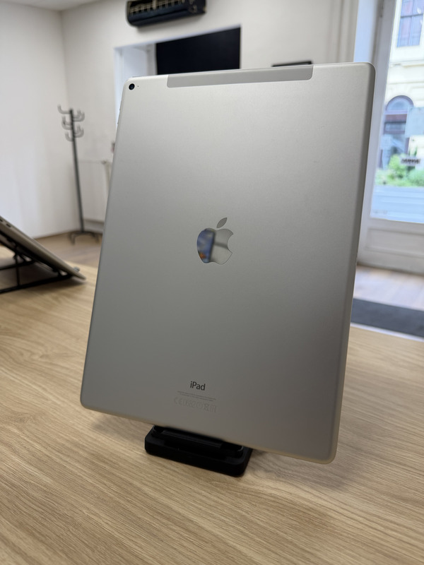 Apple iPad Pro 1st gen 2017 128GB Wifi Cellular Silver Használt