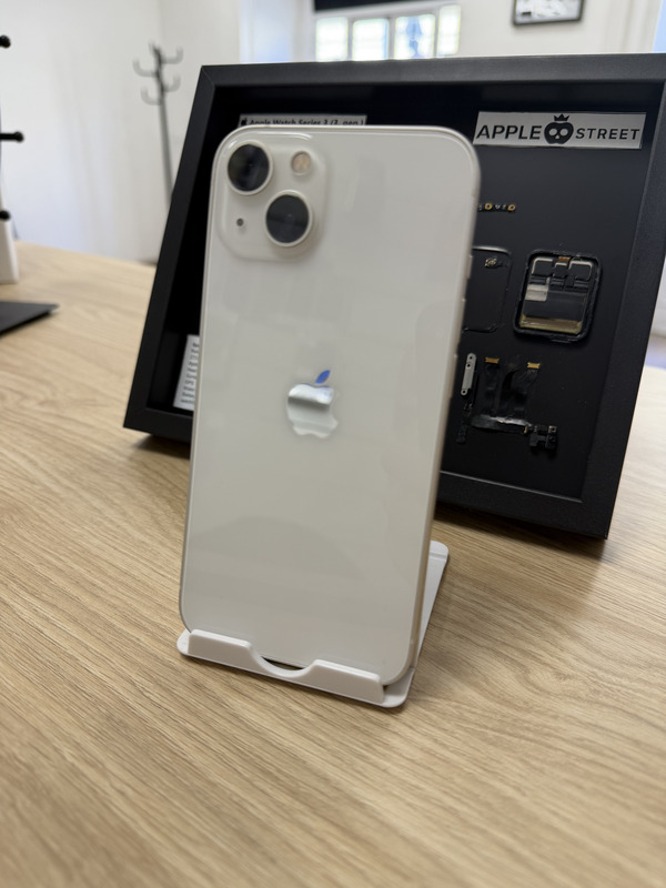 Apple iPhone 13 512GB Csillagfény Használt Kártyafüggetlen