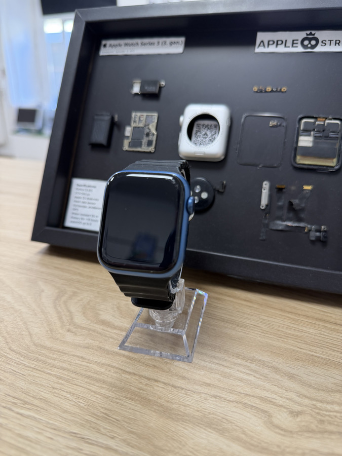 Apple Watch Series 7 45MM Blue Használt
