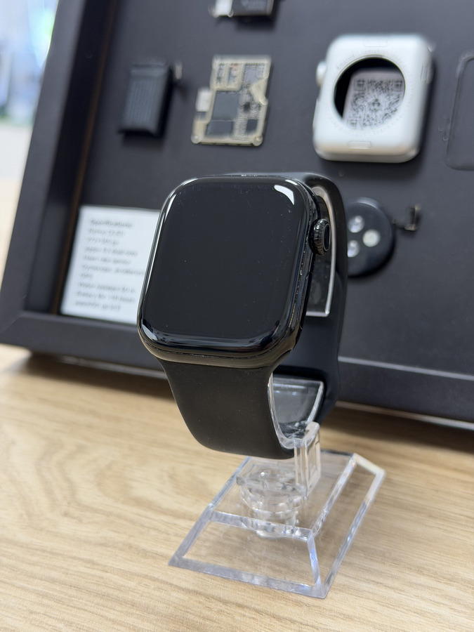 Apple Watch Series 10 42MM JetBlack Használt